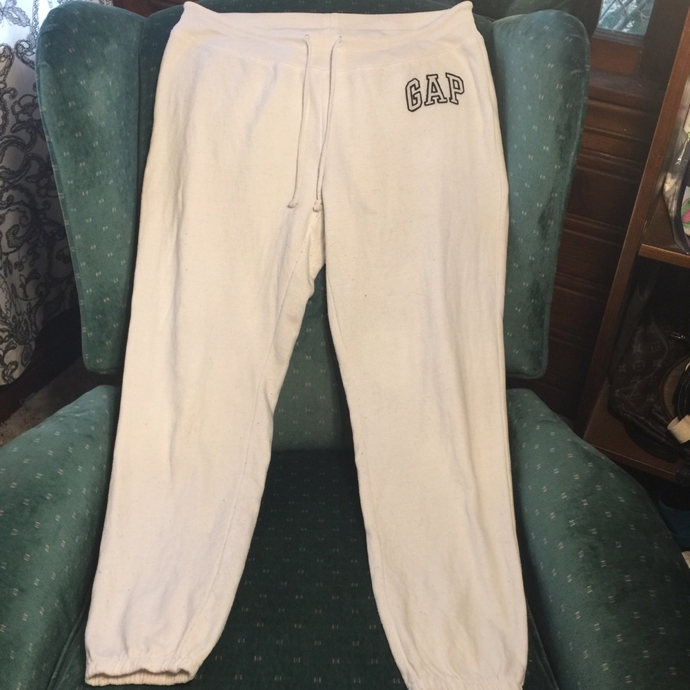 GAP Medium White Sweatpants